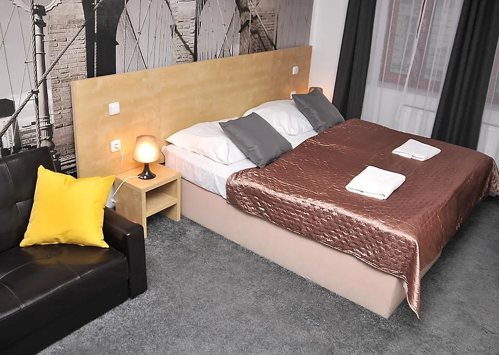 Andel Apartmany Prag 3*,