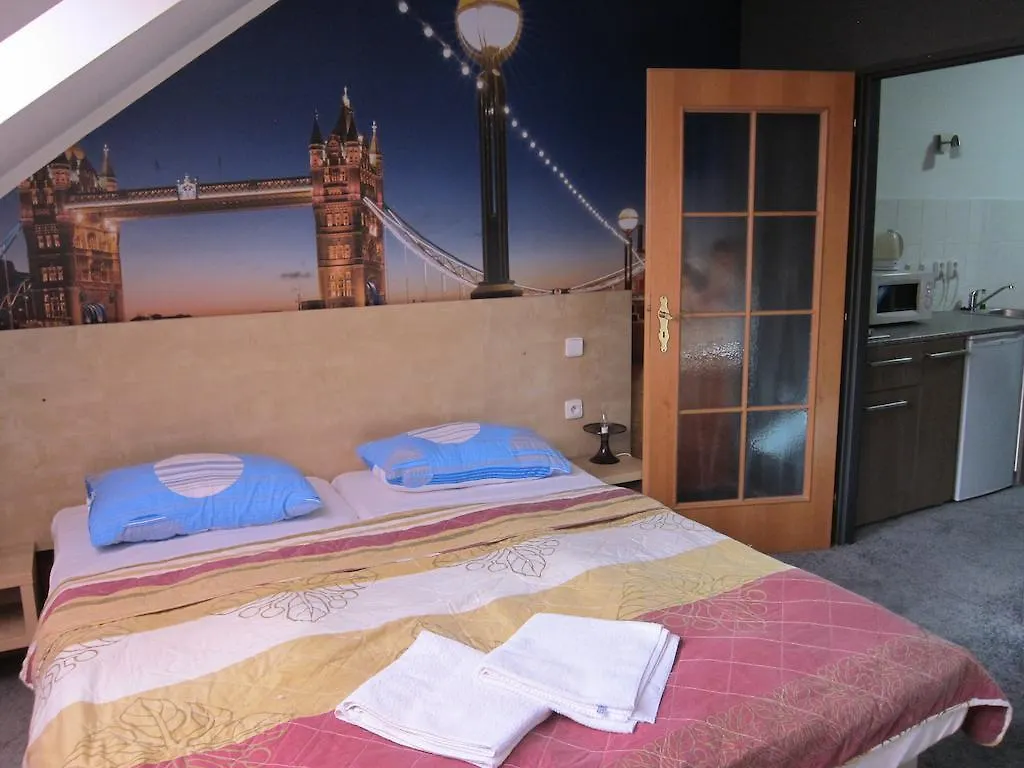 Andel Apartmany Prag Aparthotel